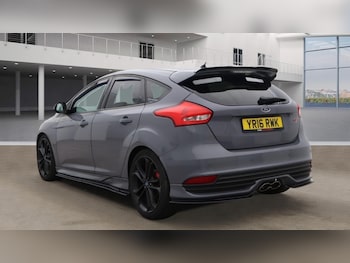 Used Ford Focus 2016 for sale - 76415327: Photo