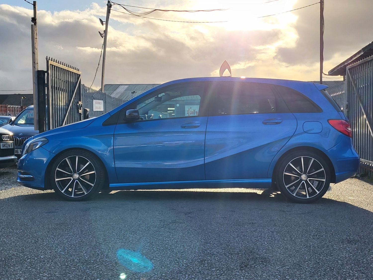 Used Mercedes-Benz B Class 2014 for sale - 76426329: Photo 18