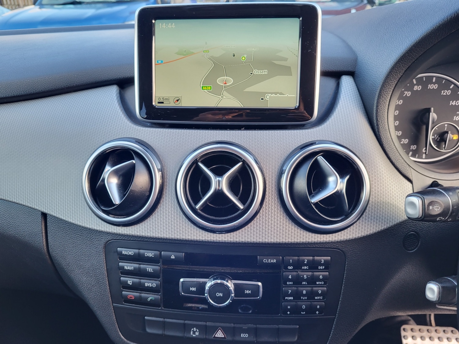 Used Mercedes-Benz B Class 2014 for sale - 76426329: Photo 7