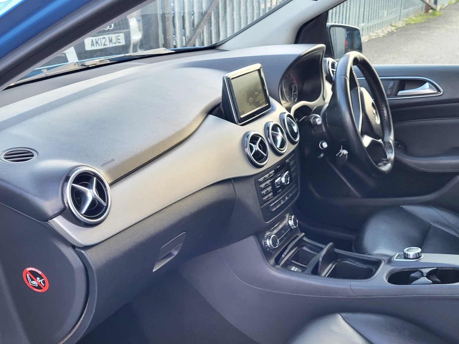 Used Mercedes-Benz B Class 2014 for sale - 76426329: Photo 8