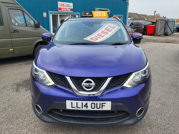 Used Nissan Qashqai 2014 for sale - 76263372: Photo 2