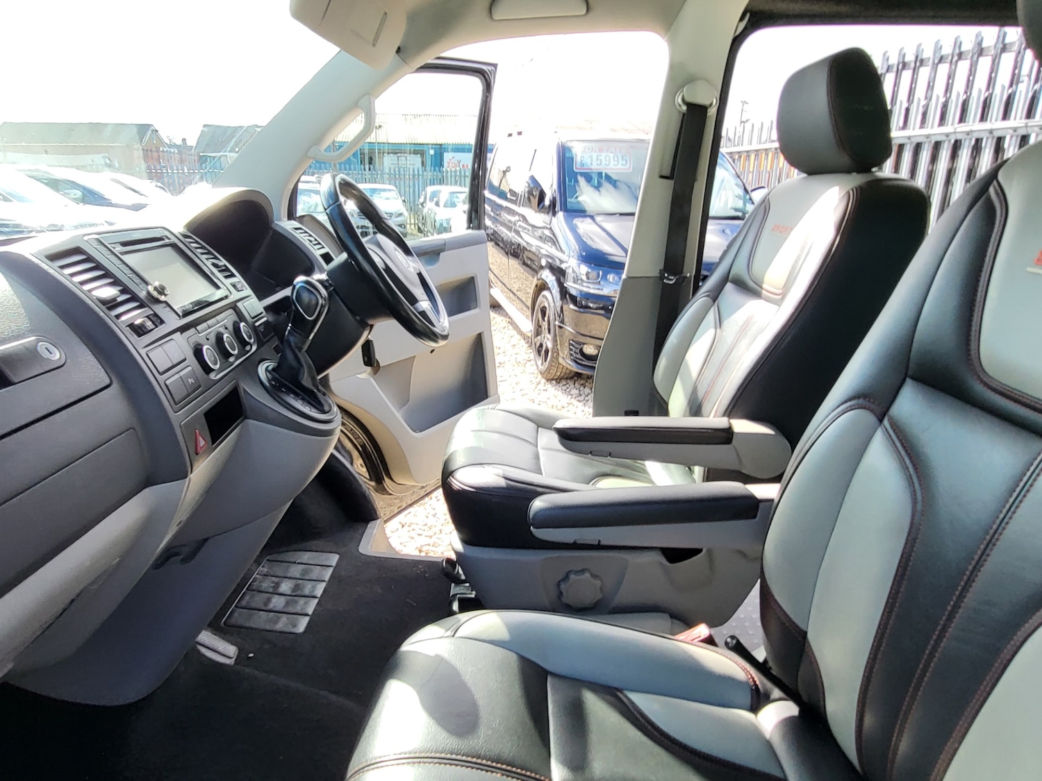 Used Volkswagen Transporter 2014 for sale - 76232823: Photo 19