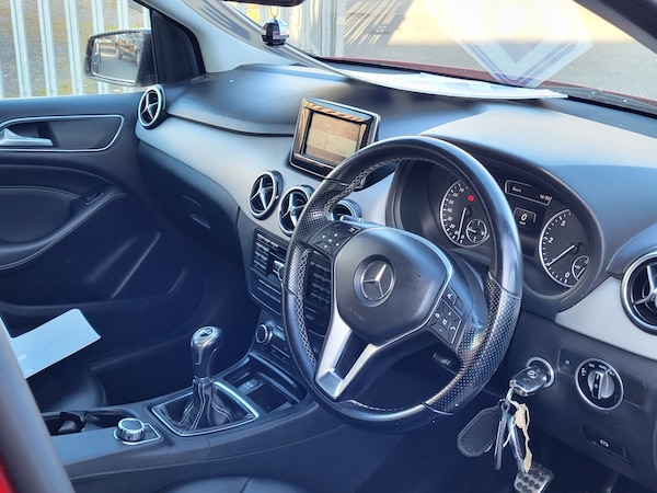 Used Mercedes-Benz B Class 2014 for sale - 76263131: Photo 6