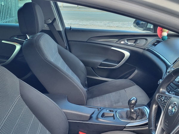 Used Vauxhall Insignia 2015 for sale - 76232885: Photo 17