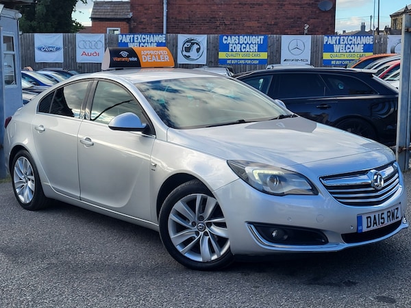 Used Vauxhall Insignia 2015 for sale - 76232885: Photo 1