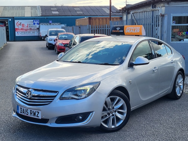 Used Vauxhall Insignia 2015 for sale - 76232885: Photo 3