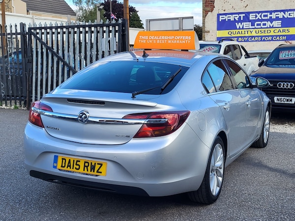 Used Vauxhall Insignia 2015 for sale - 76232885: Photo 8