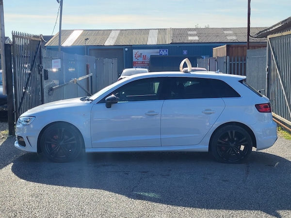 Used Audi A3 2015 for sale - 76263067: Photo 5
