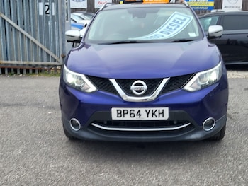 Used Nissan Qashqai 2015 for sale - 76263458: Photo 2