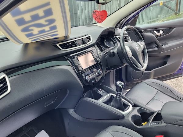 Used Nissan Qashqai 2015 for sale - 76263458: Photo 8