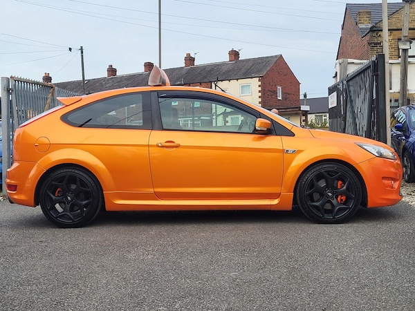 Used Ford Focus 2010 for sale - 76258011: Photo 14