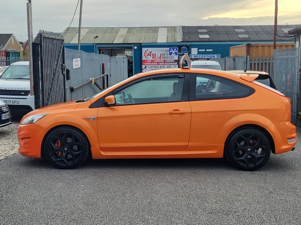 Used Ford Focus 2010 for sale - 76258011: Photo 5