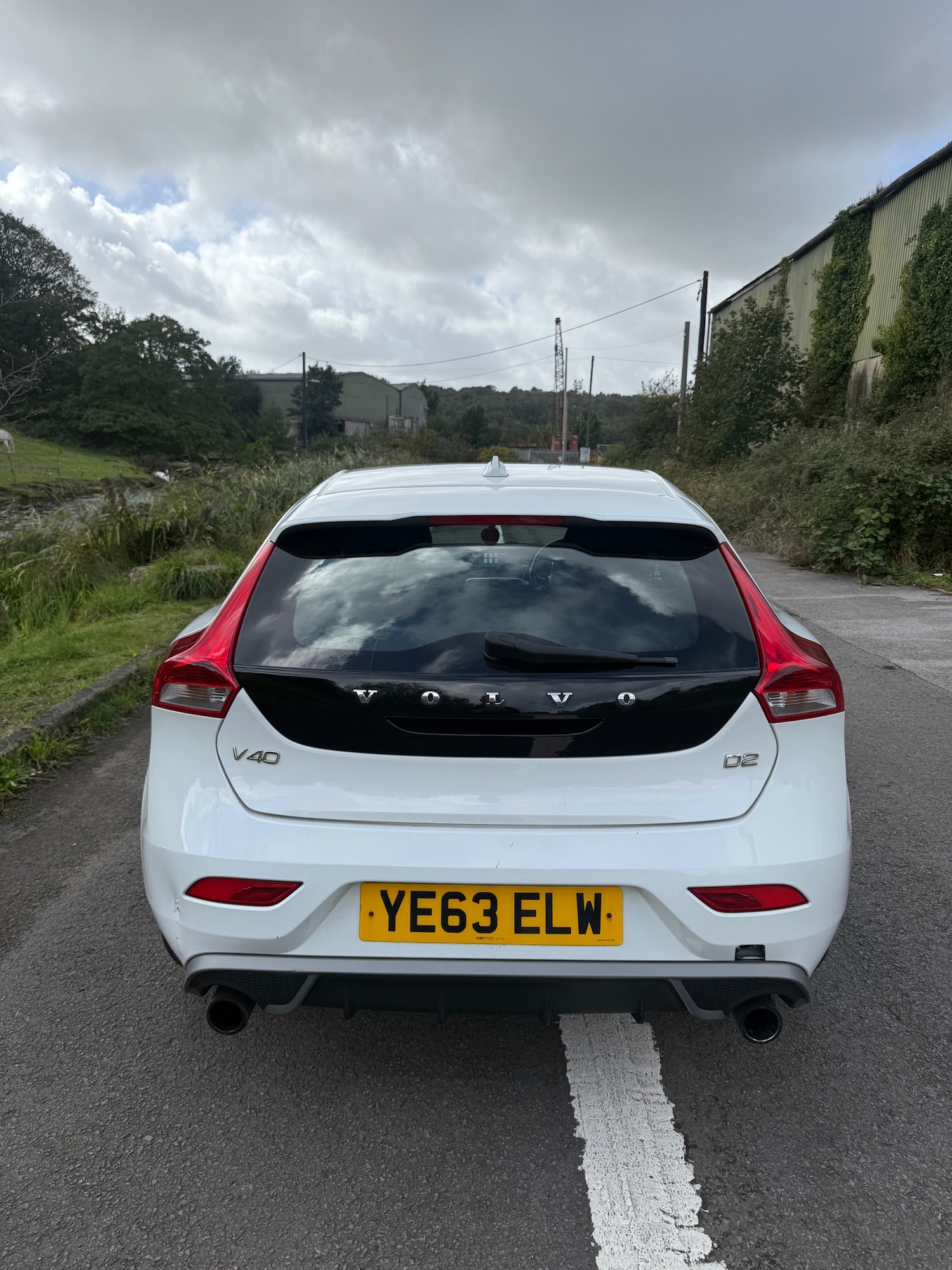 Used Volvo V40 2014 for sale - 75957446: Photo 3