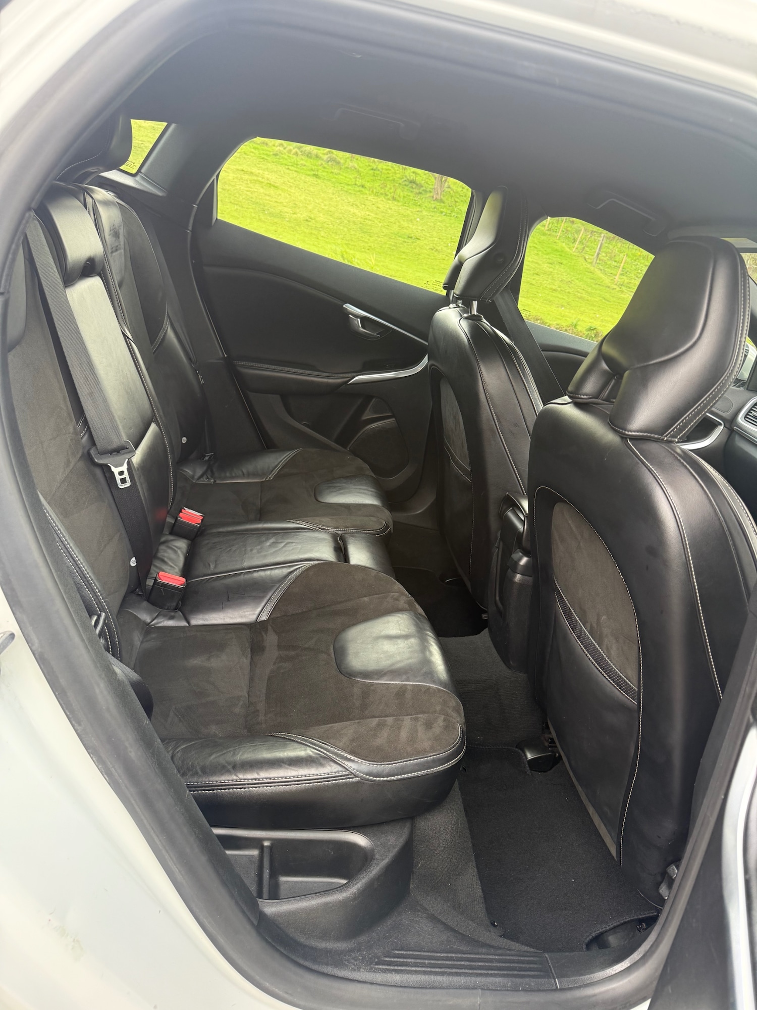 Used Volvo V40 2014 for sale - 75957446: Photo 6