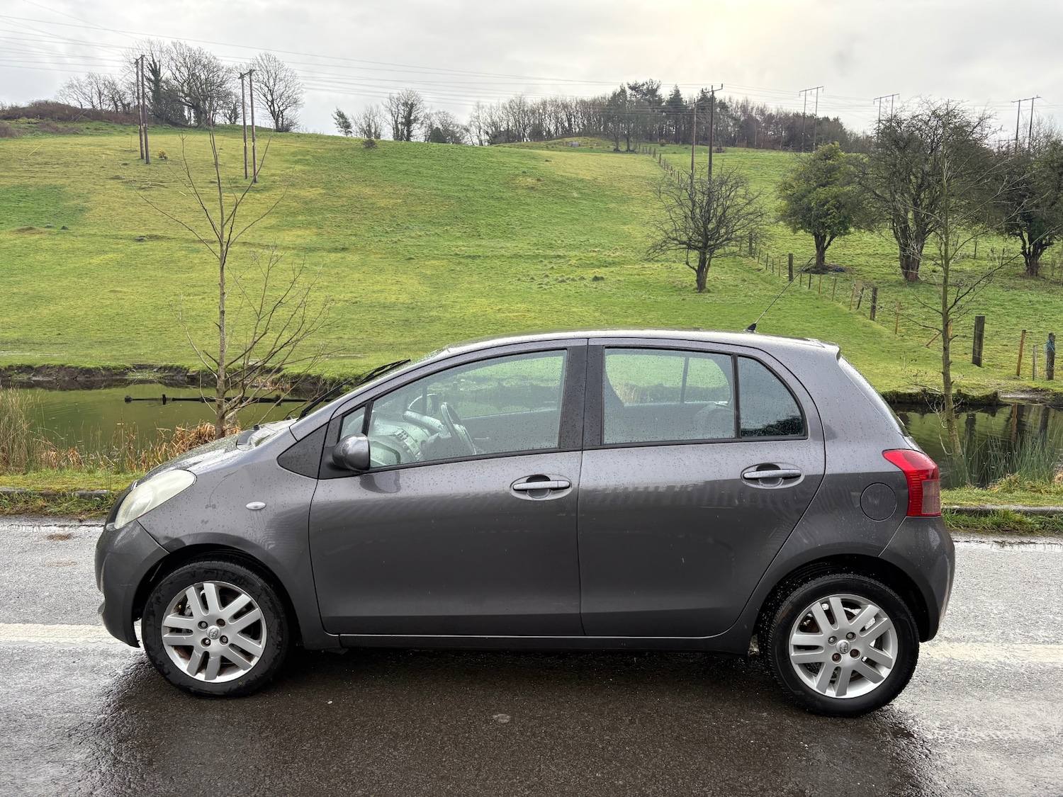 Used Toyota Yaris 2007 for sale - 77460564: Photo 4