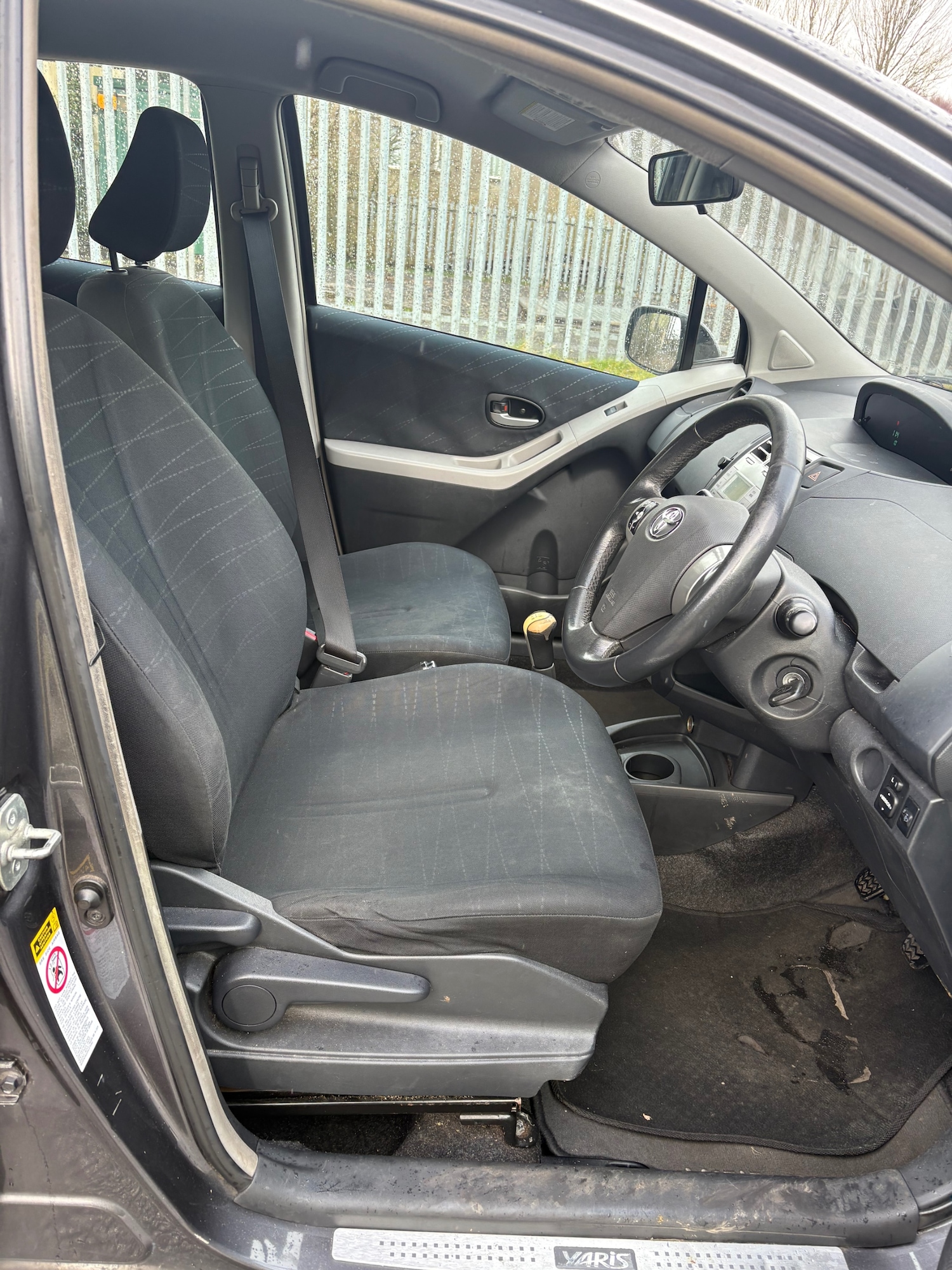 Used Toyota Yaris 2007 for sale - 77460564: Photo 5