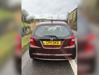 Used Honda Jazz 2011 for sale - 77460559: Photo