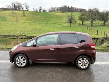 Used Honda Jazz 2011 for sale - 77460559: Photo