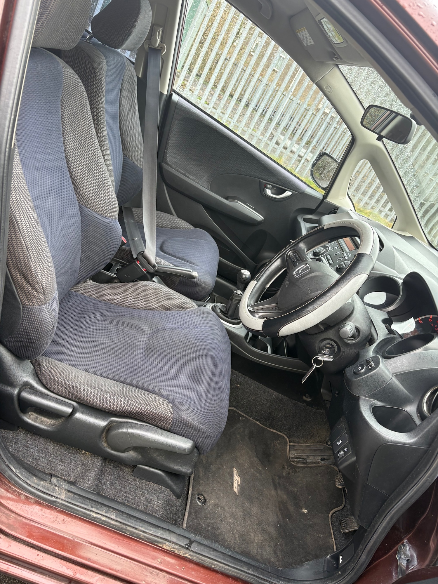 Used Honda Jazz 2011 for sale - 77460559: Photo 5