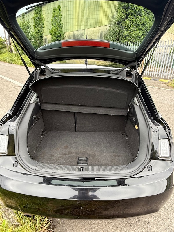 Used Audi A1 2012 for sale - 74952602: Photo 4