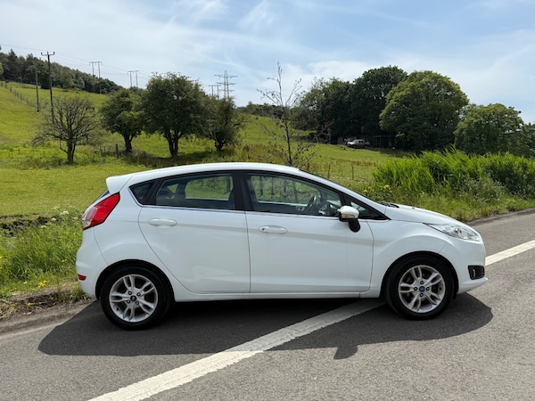 Used Ford Fiesta 2014 for sale - 74882881: Photo 2