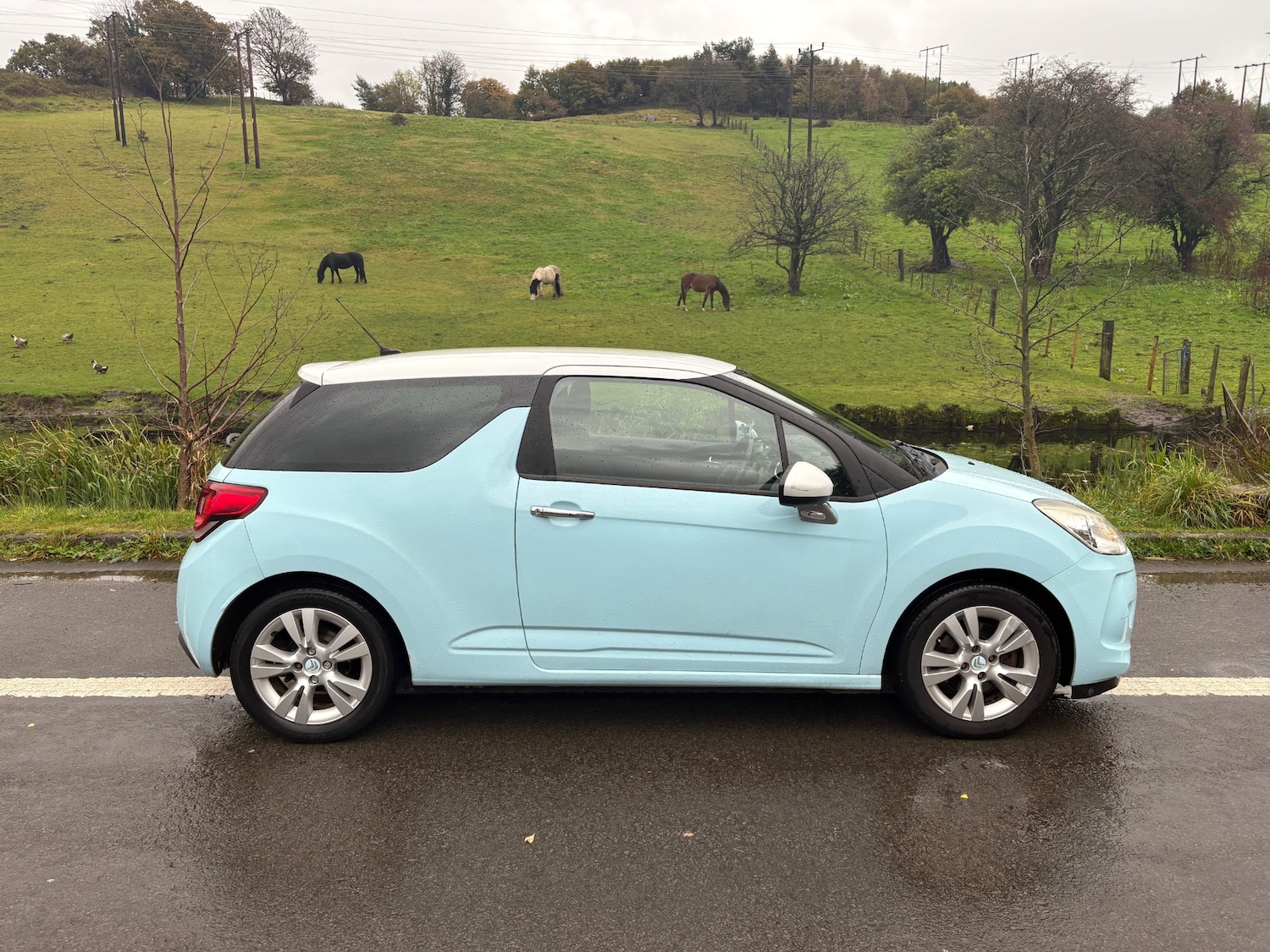 Used Citroen DS3 2010 for sale - 76355273: Photo 2