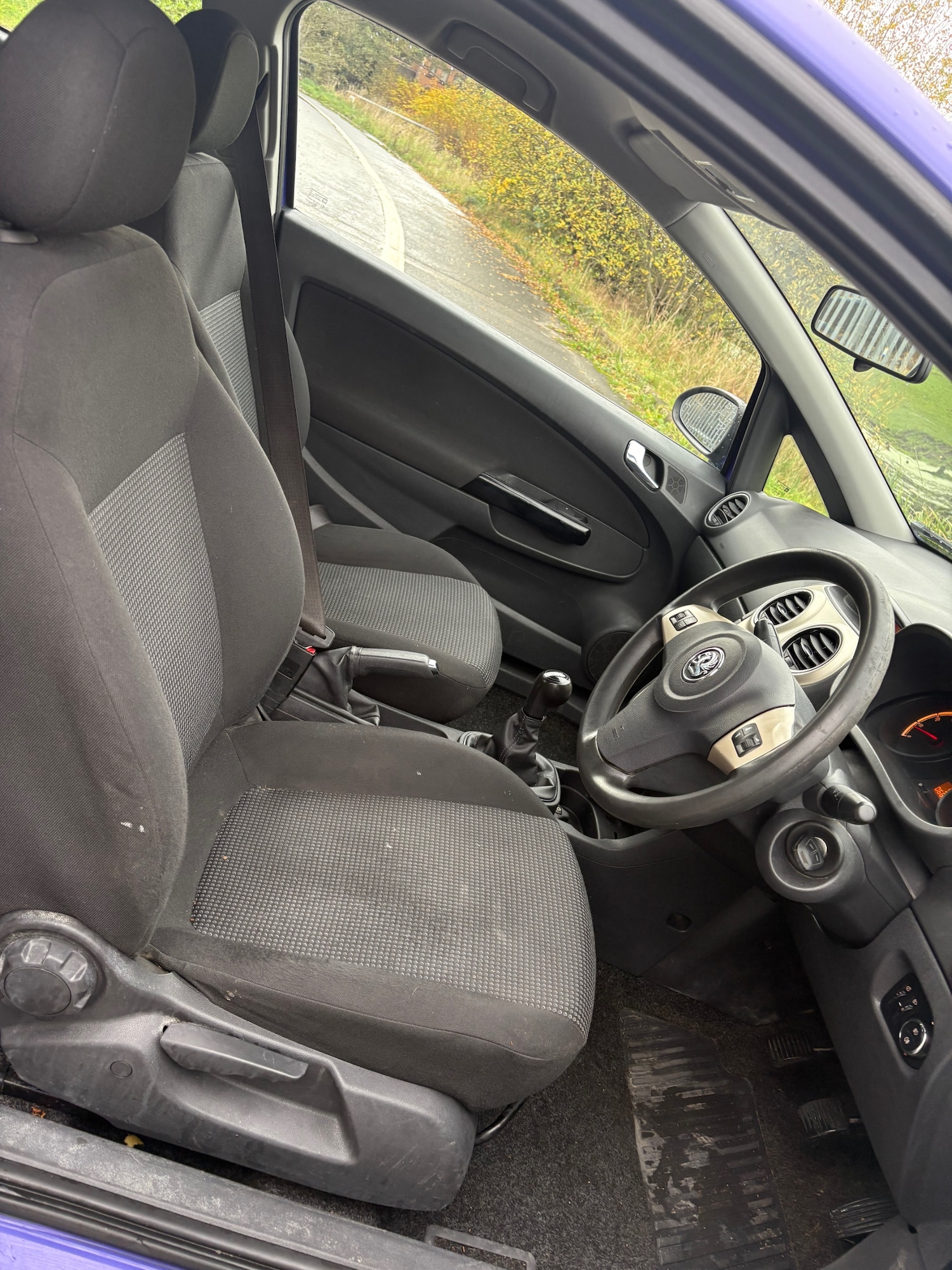 Used Vauxhall Corsa 2010 for sale - 76476836: Photo 5