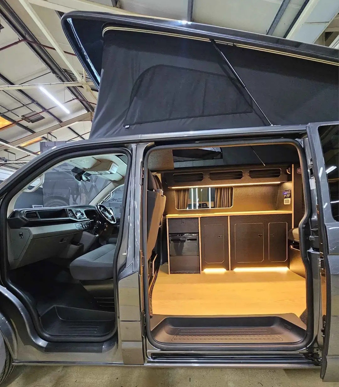 Used Volkswagen Transporter 2022 for sale - 77431153: Photo 7