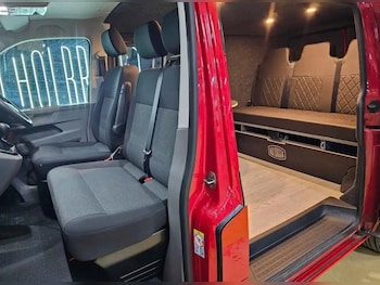 Used Volkswagen Transporter 2021 for sale - 77137567: Photo