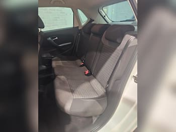 Used Volkswagen Polo 2016 for sale - 79711185: Photo