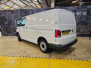 Used Volkswagen Transporter 2021 for sale - 76659404: Photo