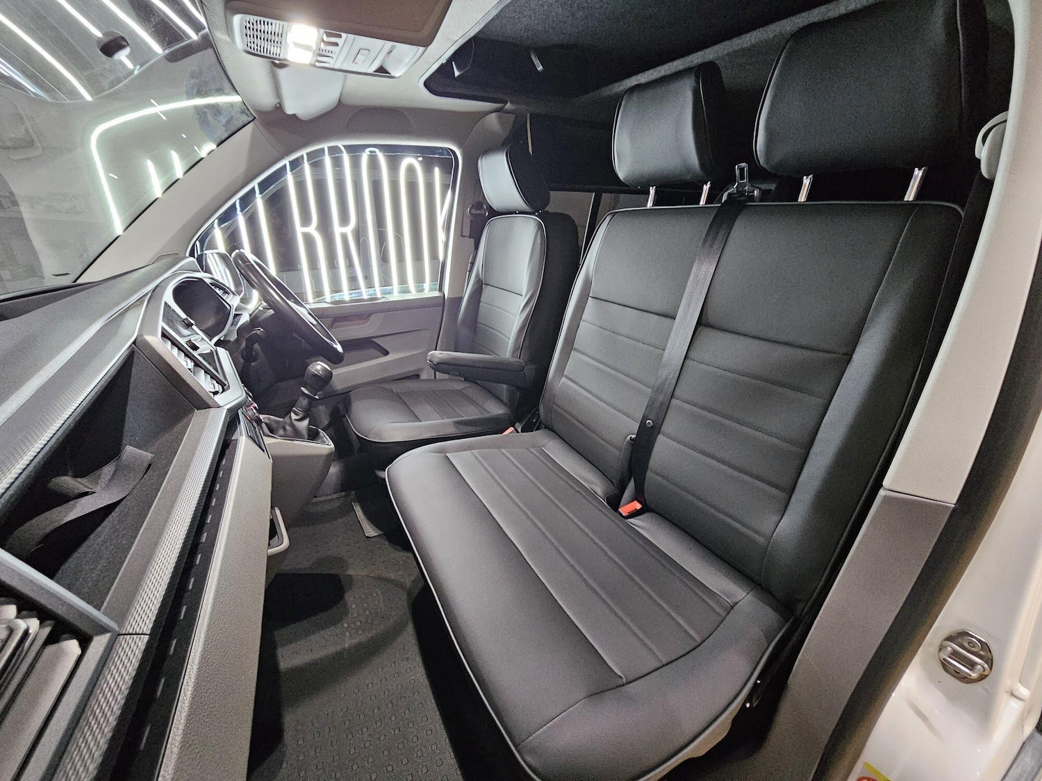 Used Volkswagen Transporter 2023 for sale - 76899455: Photo 12