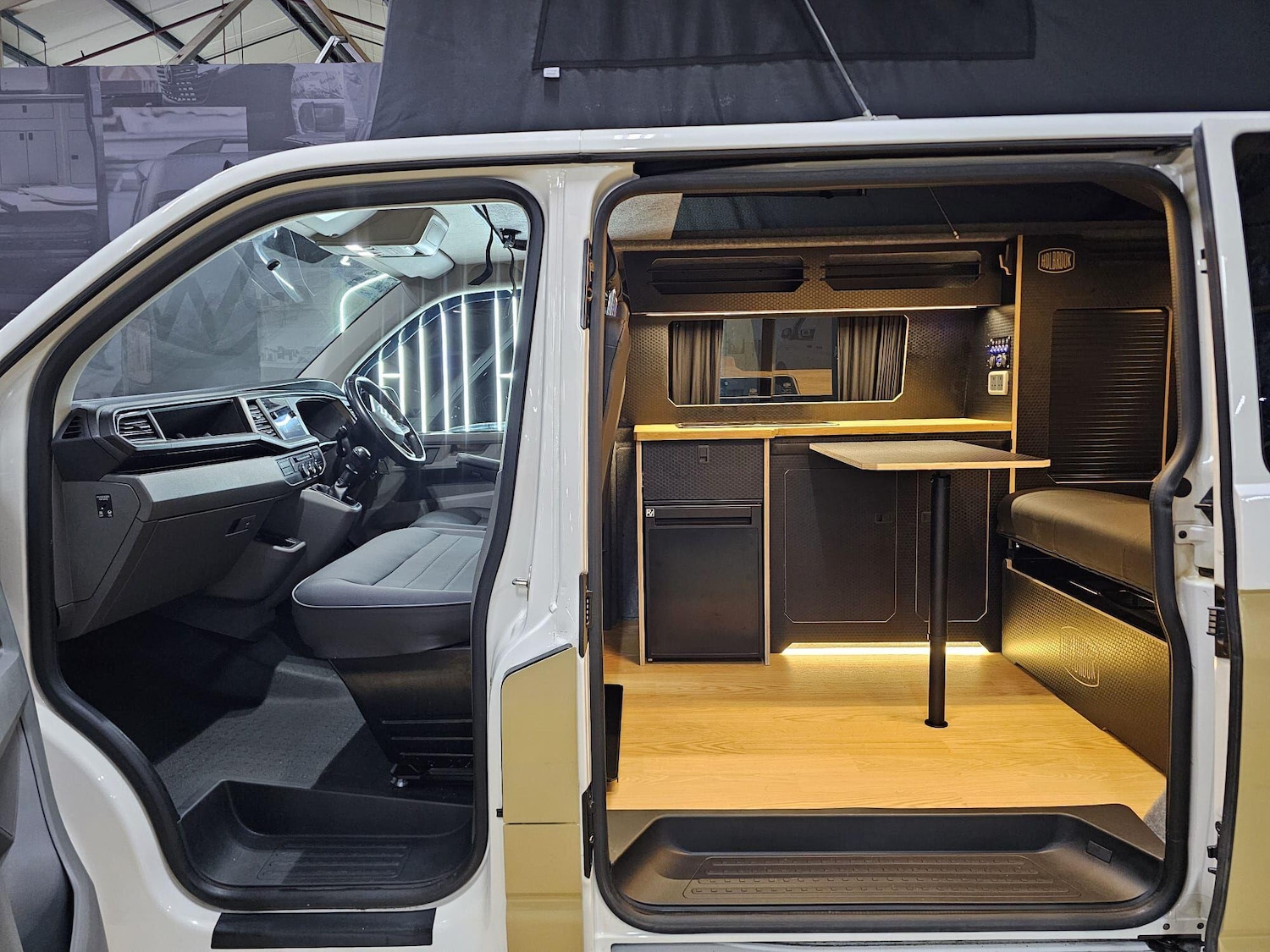 Used Volkswagen Transporter 2023 for sale - 76899455: Photo 18