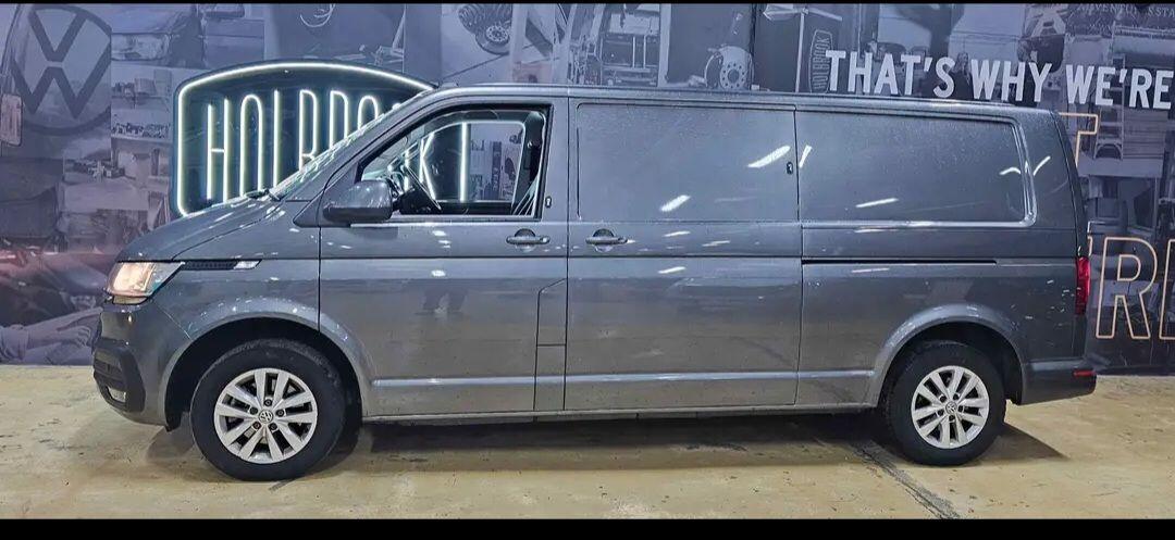 Used Volkswagen Transporter 2022 for sale - 76657415: Photo 3