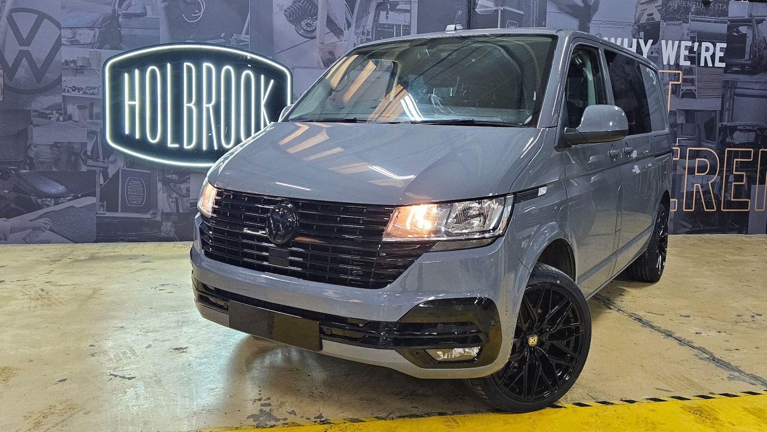 Used Volkswagen Transporter 2022 for sale - 76657061: Photo 1