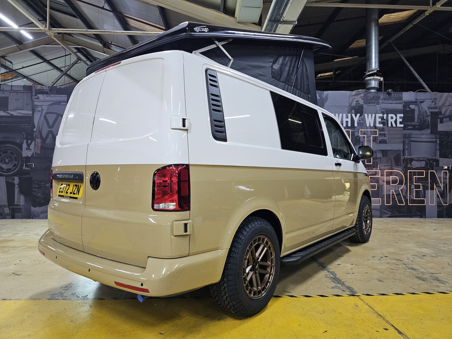 Used Volkswagen Transporter 2023 for sale - 77137247: Photo 1