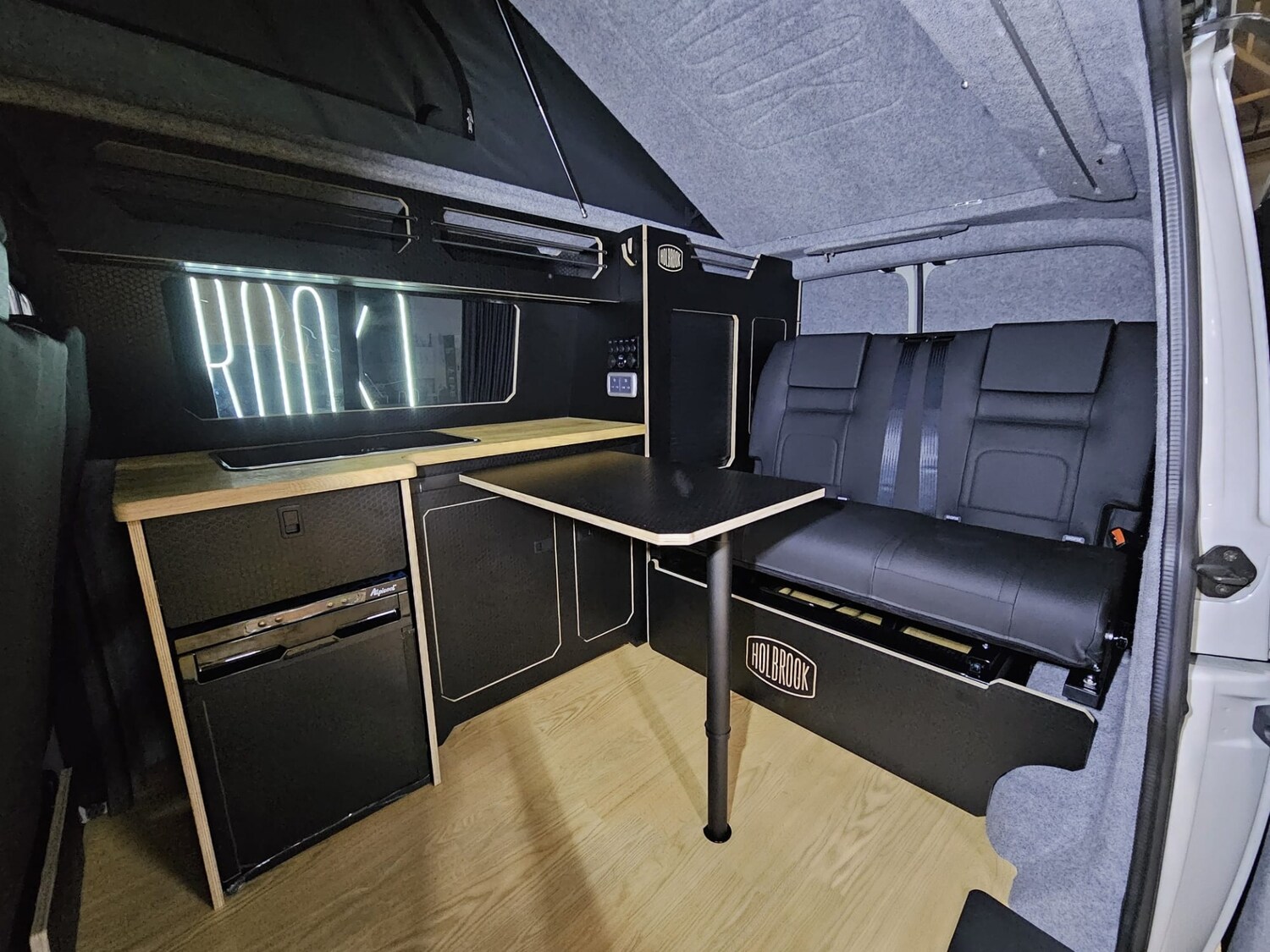 Used Volkswagen Transporter 2022 for sale - 77195914: Photo 18