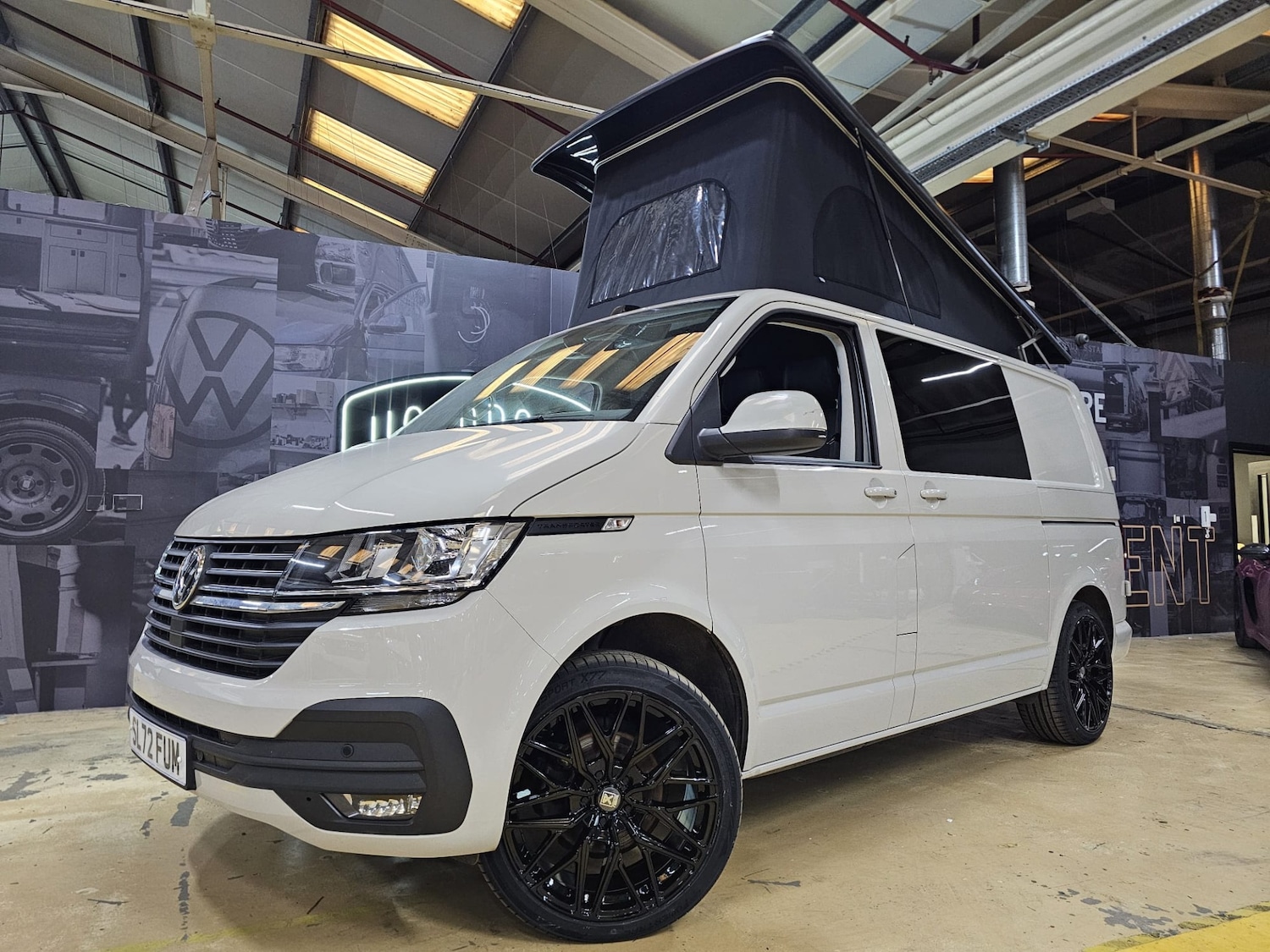 Used Volkswagen Transporter 2022 for sale - 77195914: Photo 2