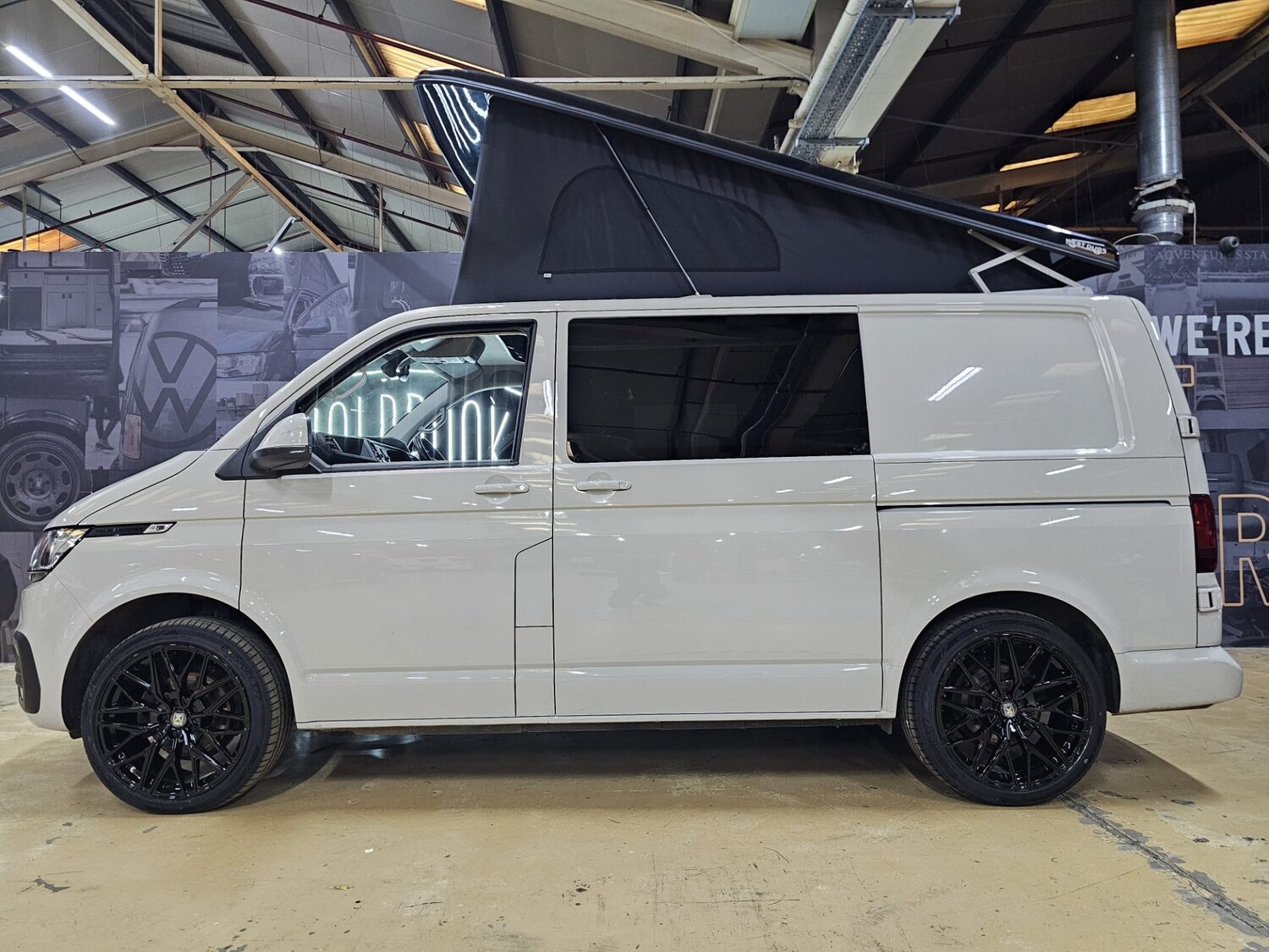 Used Volkswagen Transporter 2022 for sale - 77195914: Photo 4