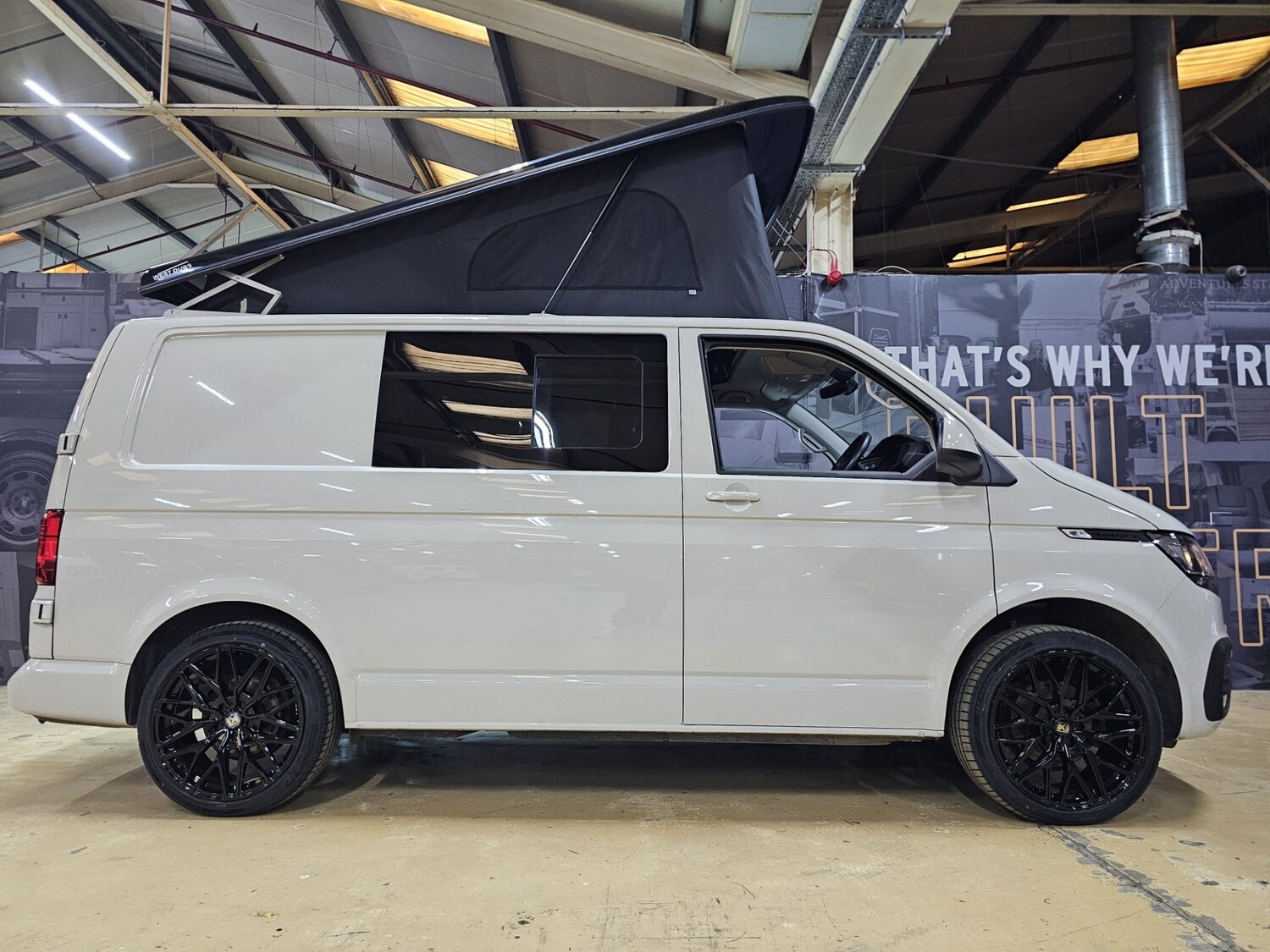 Used Volkswagen Transporter 2022 for sale - 77195914: Photo 5