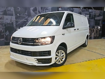 Used Volkswagen Transporter 2018 for sale - 78627823: Photo