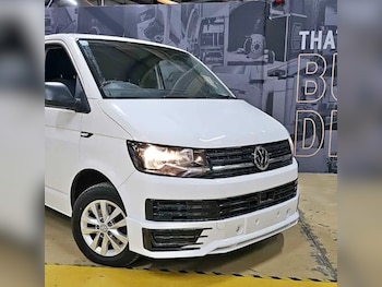 Used Volkswagen Transporter 2018 for sale - 78627823: Photo