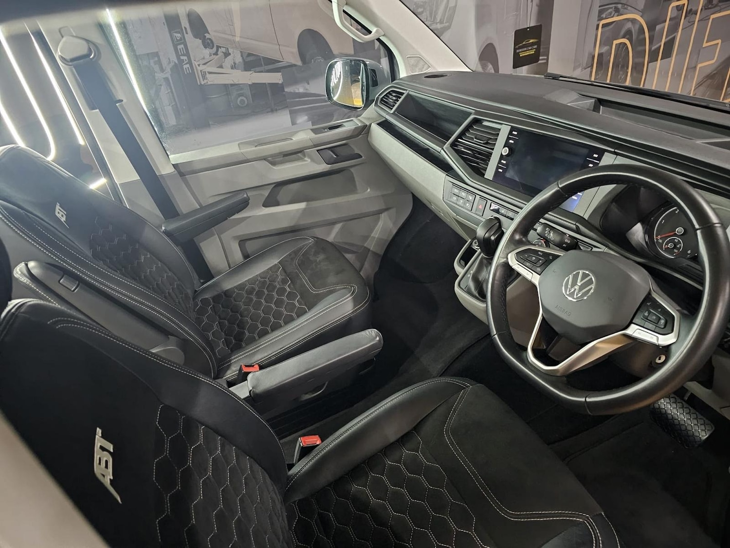 Used Volkswagen Transporter 2021 for sale - 77137757: Photo 13