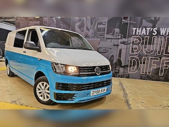 Used Volkswagen Transporter 2018 for sale - 78627786: Photo