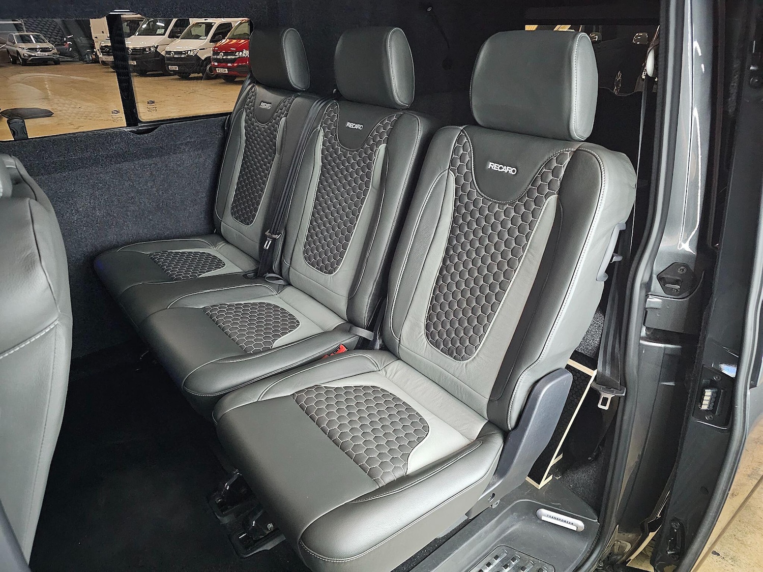 Used Volkswagen Transporter 2020 for sale - 76657409: Photo 14