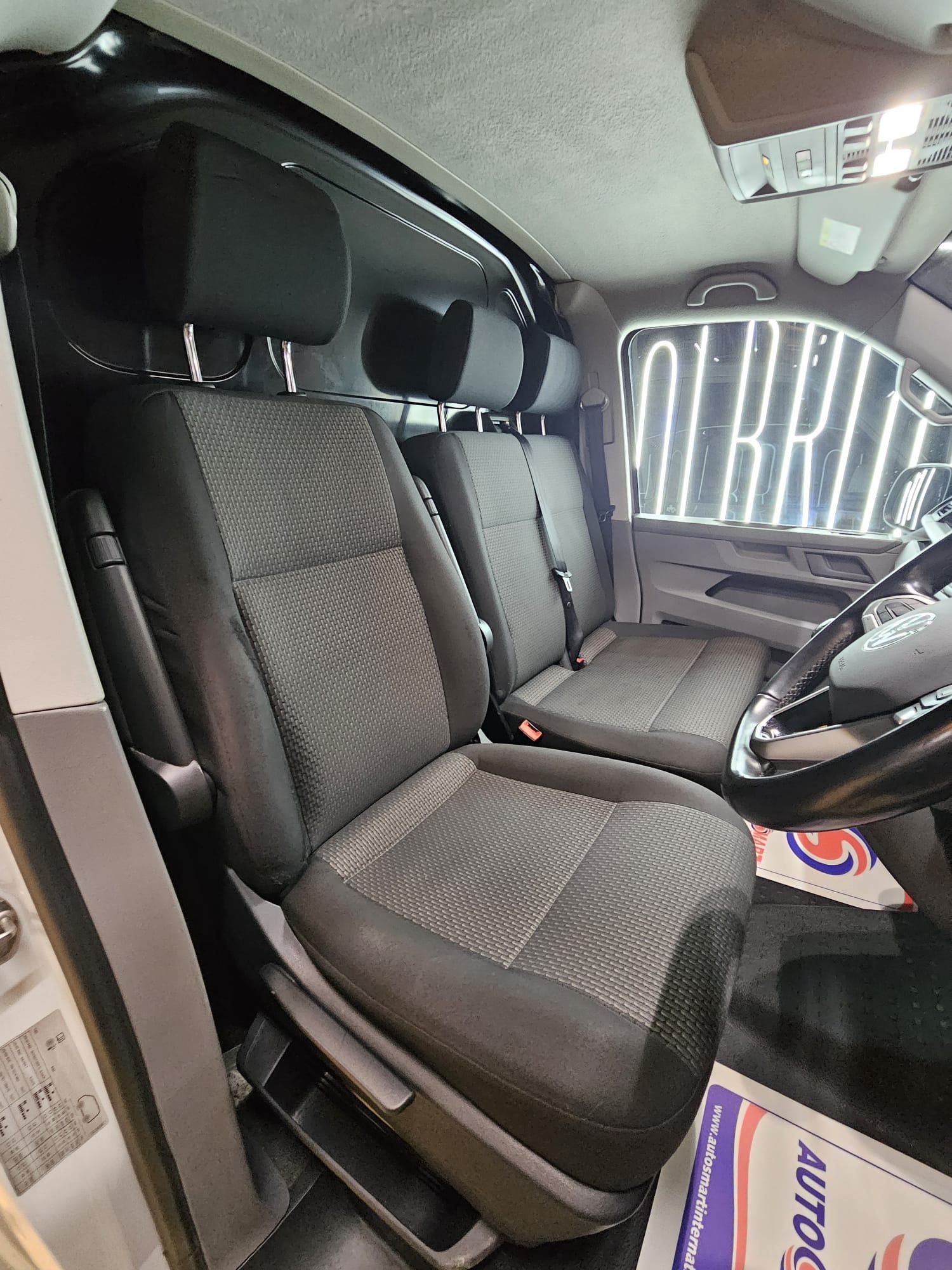 Used Volkswagen Transporter 2023 for sale - 77603484: Photo 13