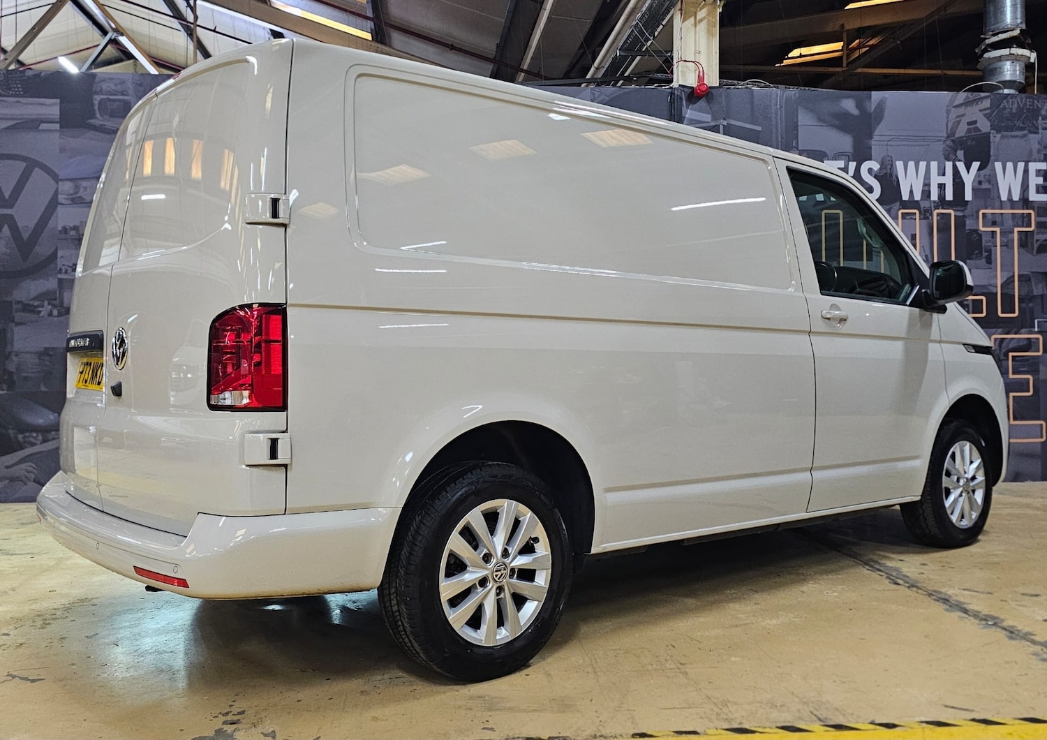 Used Volkswagen Transporter 2023 for sale - 77603484: Photo 8