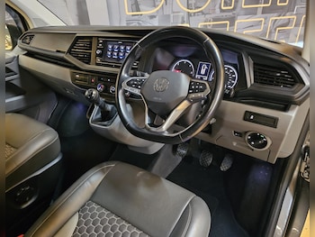 Used Volkswagen Transporter 2020 for sale - 78836346: Photo
