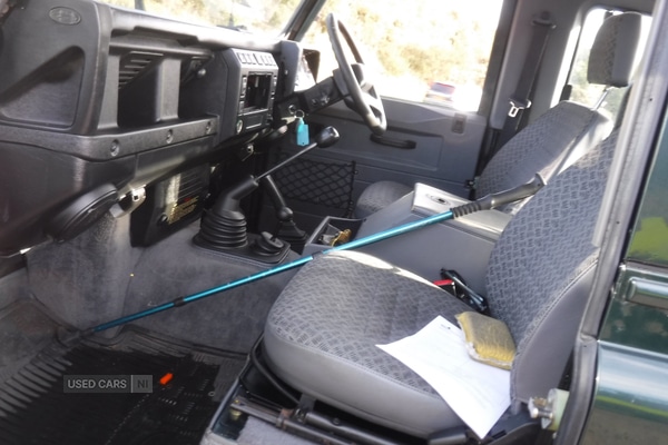 Used Land Rover Defender 2001 for sale - 75942311: Photo 10
