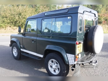 Used Land Rover Defender 2001 for sale - 75942311: Photo